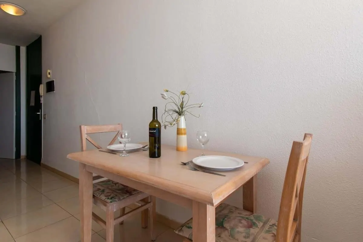 דירות לוס כריסטיאנוס Azahara Playa 46 - One Bed 0*,